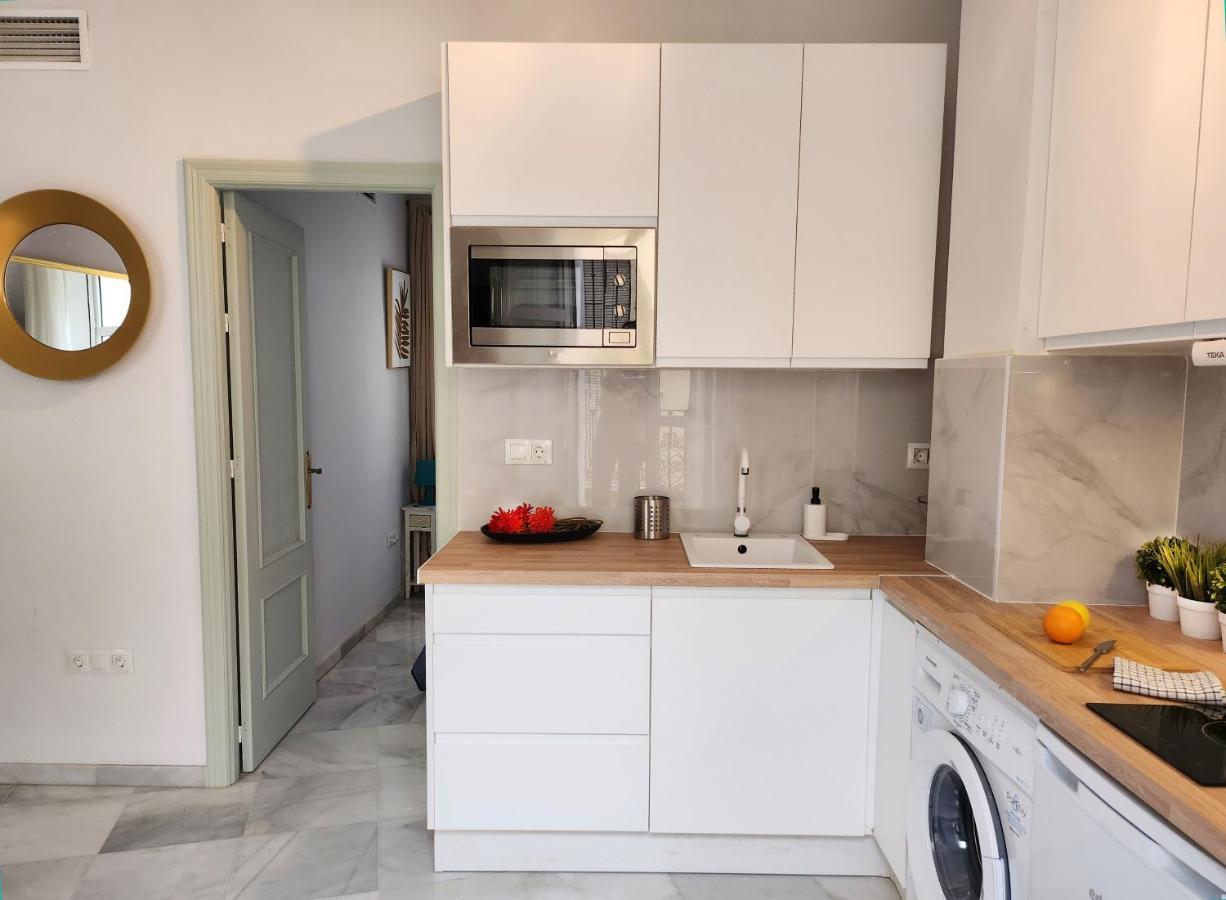 Lovely Center Apartments - Balcony Lux Sol Севилья Экстерьер фото