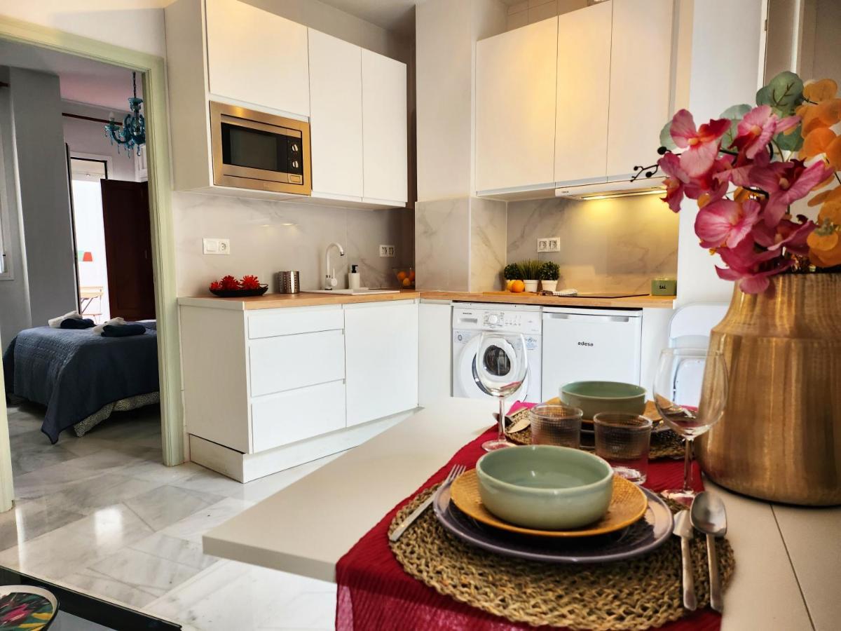 Lovely Center Apartments - Balcony Lux Sol Севилья Экстерьер фото
