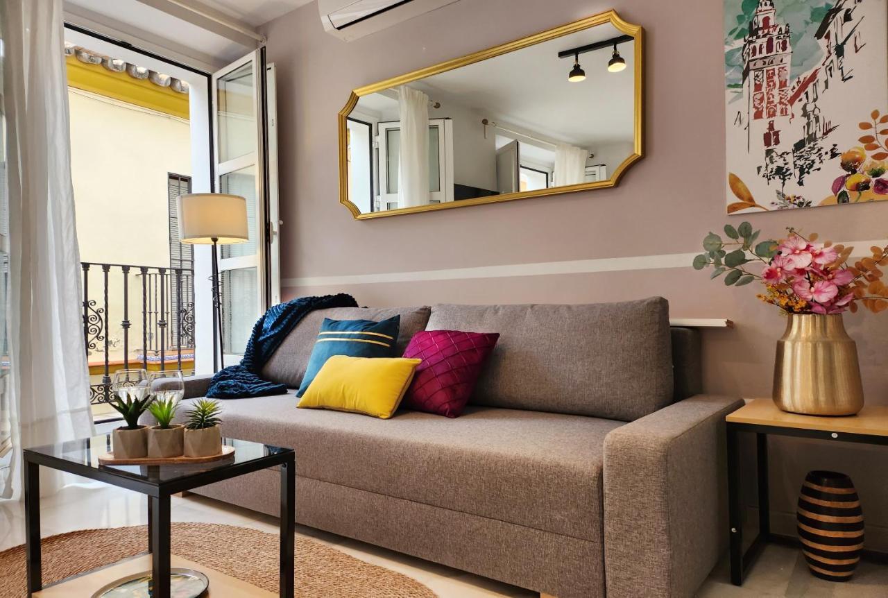Lovely Center Apartments - Balcony Lux Sol Севилья Экстерьер фото