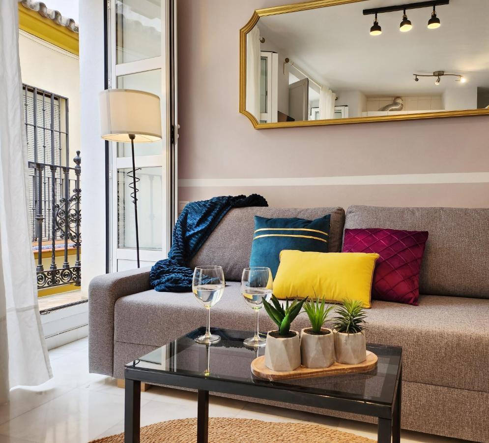 Lovely Center Apartments - Balcony Lux Sol Севилья Экстерьер фото